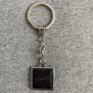 Titanic  Black and Silver Minimalist Keychain